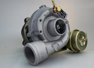 Jak działa turbosprężarka i w jakim celu montuje się ją w autach?