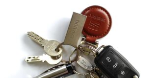 Jaka moc lampy LED do garażu?