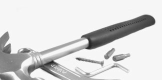 Czym przymocować peszel do kabli?