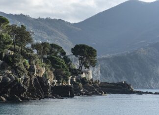 Ile kosztuje wywiercenie otworu w gresie?