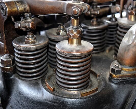 Czy pasek rozrządu musi się ułożyć?