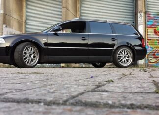 Ile pali Passat 1.4 TSI?