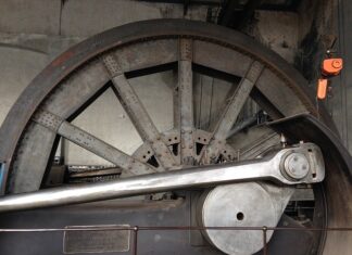 Od czego pęka korbowód?