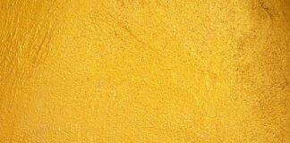 Czym docierać ściany?