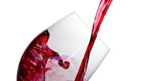 Co wlać do toalety turystycznej?