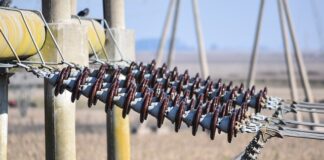 Ile kabli można podpiąć pod jeden bezpiecznik?