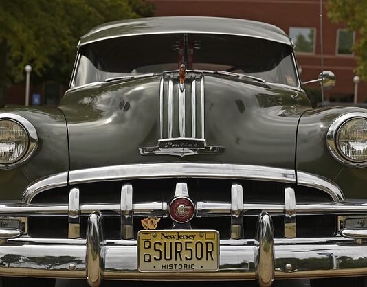 Jak naprawić owiewki motocyklowe? Jak naprawić owiewki motocyklowe?