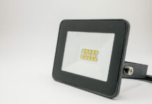 Jaka moc Naświetlacza? Jaka moc Naświetlacza?
