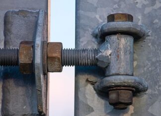 Jaki luz osiowy wału korbowego? Jaki luz osiowy wału korbowego?