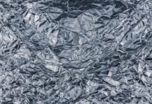 Czy folia w płynie chroni przed grzybem? Czy folia w płynie chroni przed grzybem?