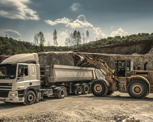 Czy przyczepa może być szersza od samochodu?