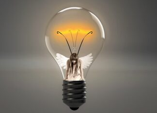 Co oznacza w żarówce 4000K?